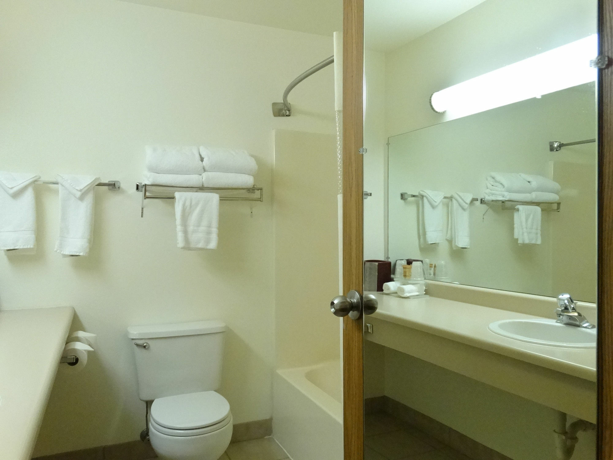 Hotel Baymont By Wyndham 3*