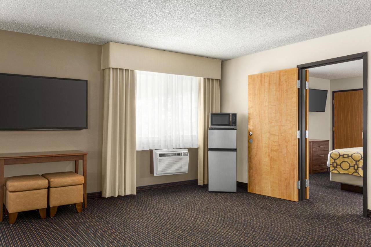 Hotel Baymont By Wyndham 3*